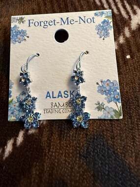Forget-Me-Not Flower Dangle Earrings